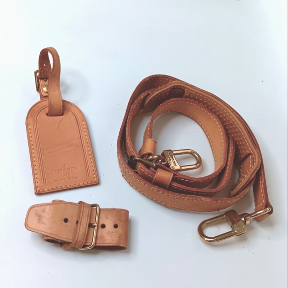 LOUIS VUITTON LUGGAGE BUNDLE ACCESSORIES STRAP &  TAG WITH POIGNET 🧳 - Picture 8 of 14